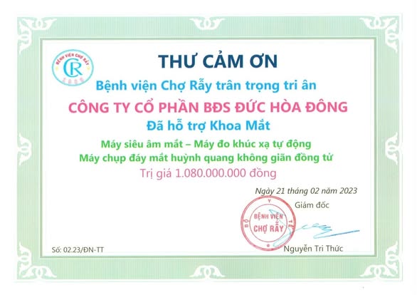 Công ty CP BĐS Đức Hòa Đông trao tặng Bệnh viện Chợ Rẫy 3 thiết bị hỗ trợ điều trị bệnh nhân Khoa Mắt